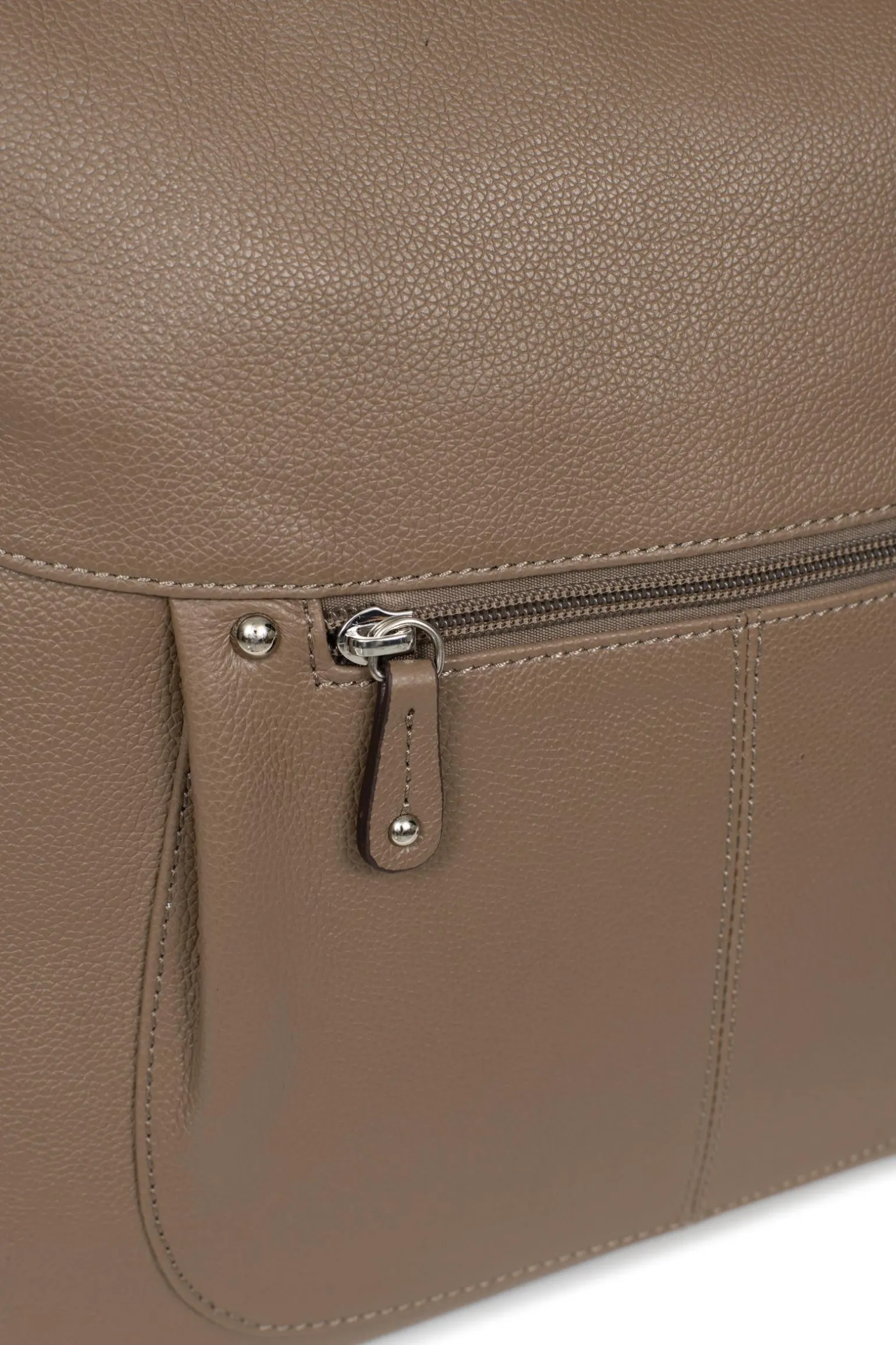 Sac transformable - A4 - Cuir